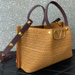 Valentino Medium Shopping Bag In Synthetic Raffia
